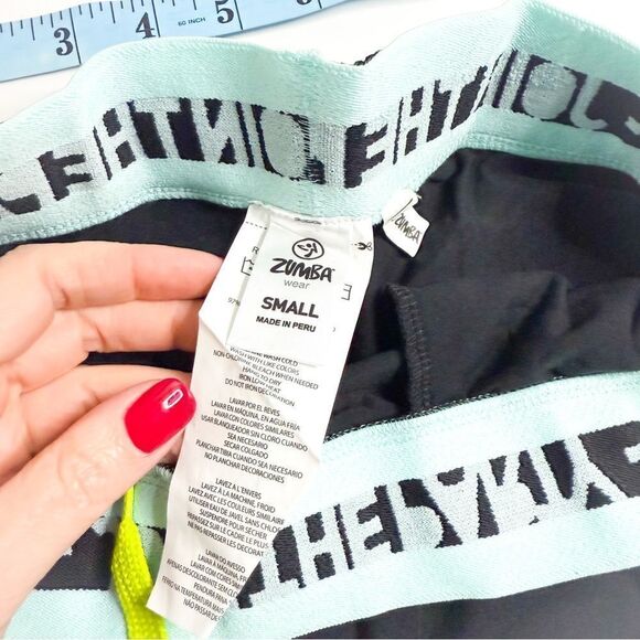 Zumba NWT! Women’s Let’s Rock-It Sweatpants Black Size Small - Picture 4 of 6